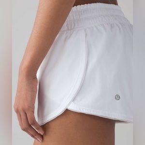 Lululemon Seek The Heat Short II (2.5") White